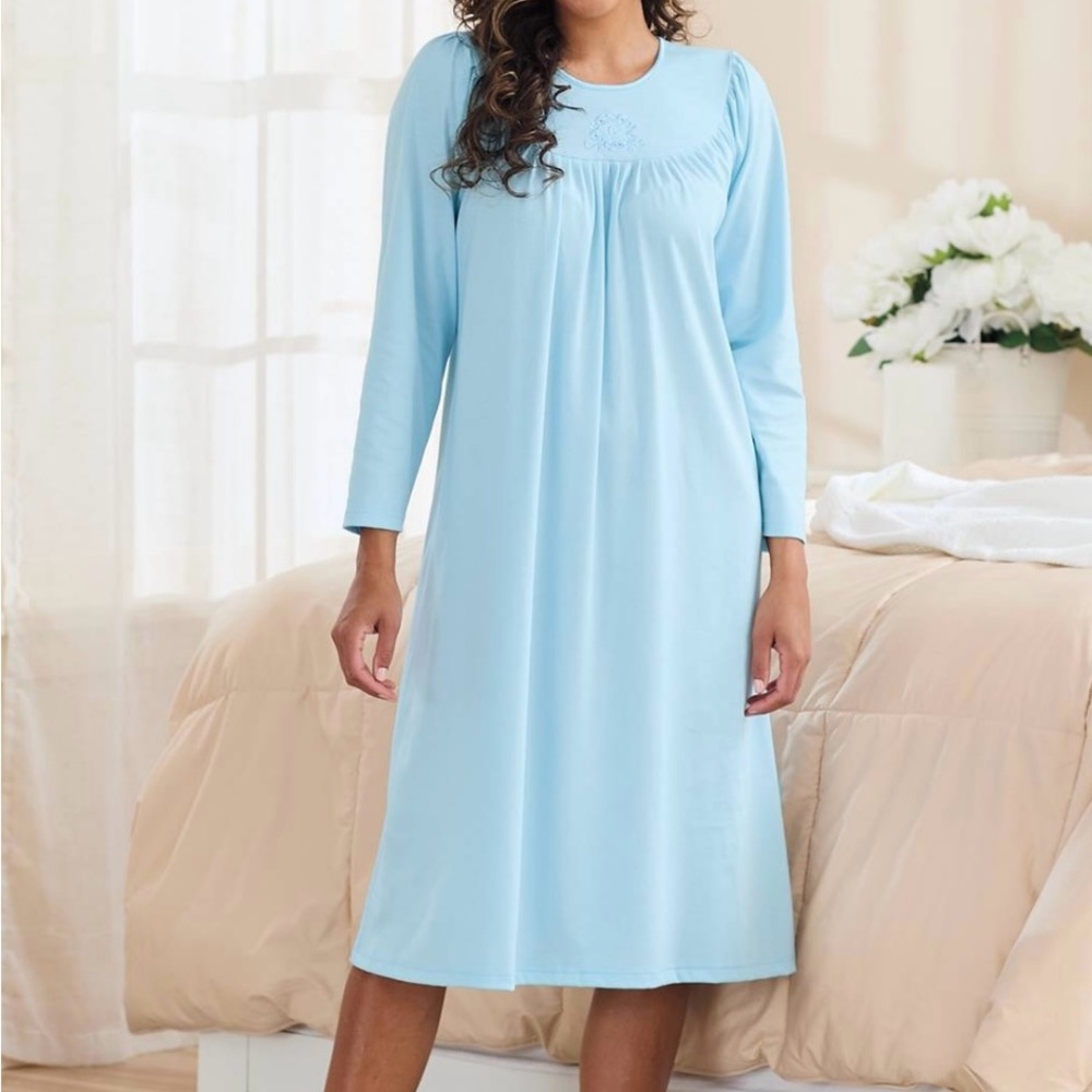 Cuddledown Calida Sky Blue Long Sleeve Nightgown l M | 100% cotton